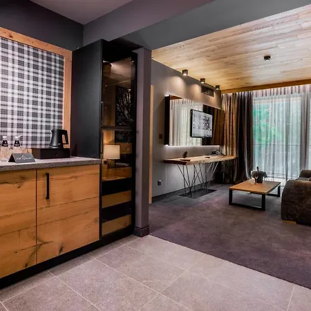 Hotel Kashmir Wellness & Adults Only 5*