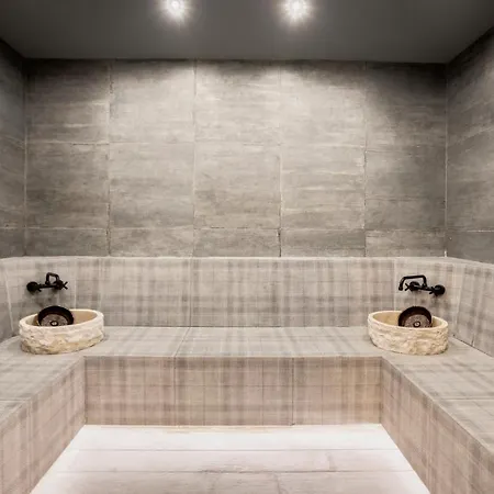 Hotel Kashmir Wellness & Adults Only