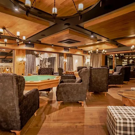 Kashmir Wellness & Adults Only Hotell