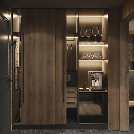 Kashmir Wellness & Adults Only ホテル ヴェリングラード