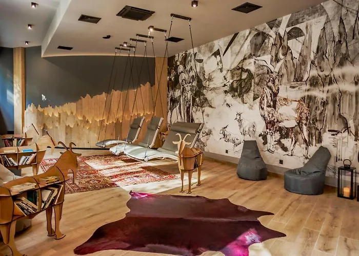 Kashmir Wellness & Adults Only ホテル ヴェリングラード